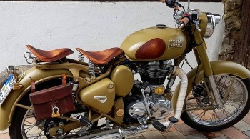 Solositz für Royal Enfield von Alex Leather Craft