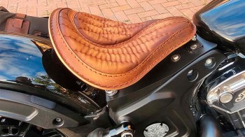 Alex Leather Craft Sitze