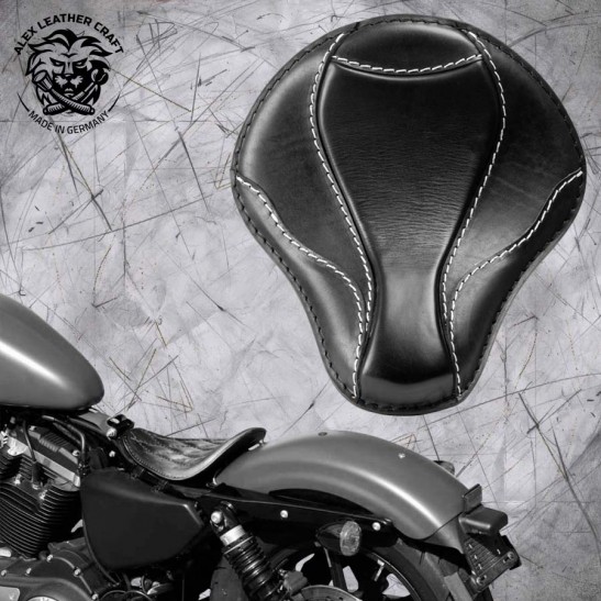 Solo Seat Harley Davidson Sportster 04-20 "El Toro" Black and White