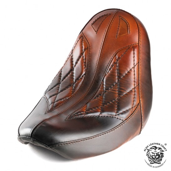 Selle pour Harley Davidson Softail 06-17 "Araignée" Saddle Tan Motif de diamant