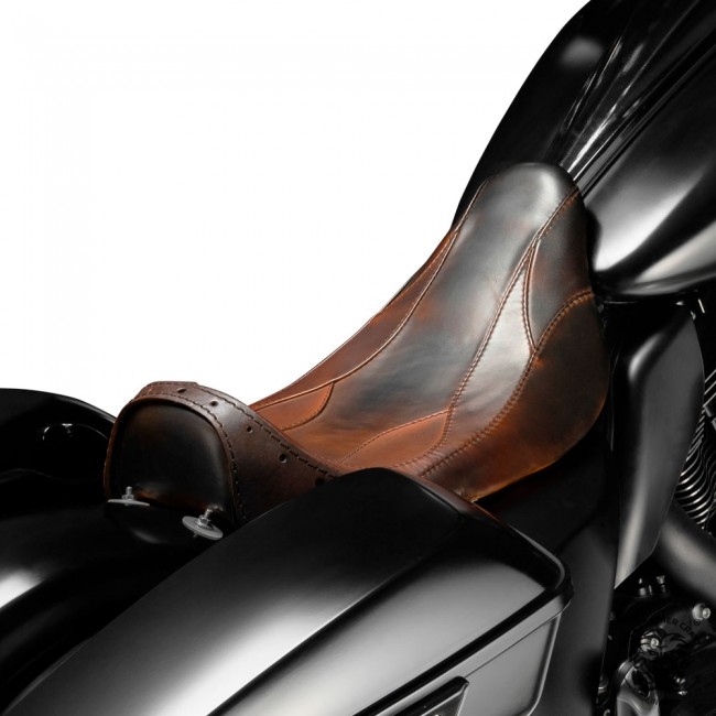 Solo Seat for Harley Touring "Cowboy" Saddle Tan