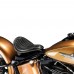 Bobber Solo Sitz Harley Davidson Softail 2000-2017 incl Montagekit "Glanz und Samt" Schwarz und Weiß V2