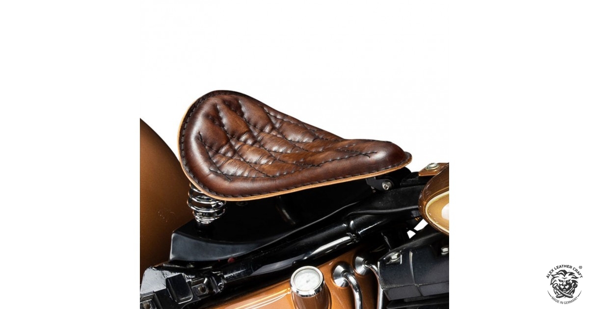 bobber-solo-seat-harley-