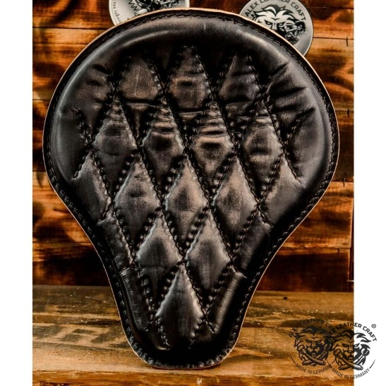 Universal Bobber Seat "Vintage Black" Diamond XS/1, model A (Warehouse Sale)