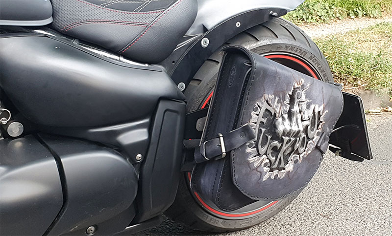 ハーレーダビッドソン　シート　バックレスト(脱着式)付き　サドルマン製 サドルマン（SADDLEMEN） ハーレーダビッドソン・シート – NINE