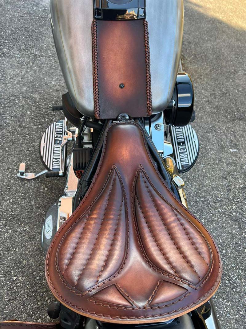 ソロシート ハーレーダビッドソンソフテイル2000〜2017 Long LS