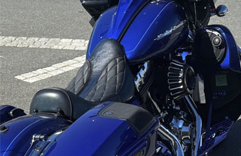 ハーレーダビッドソンシート ハーレー純正 ソフテイル シート|Harley Davidson